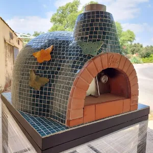 טאבון איטלקי מעוצב בחיפוי פסיפס